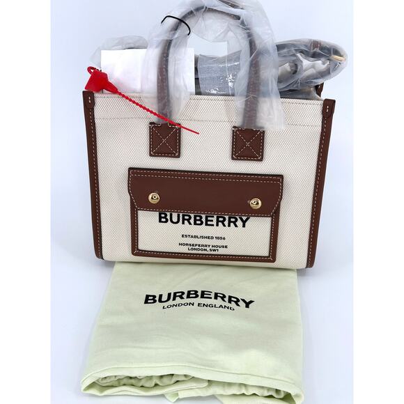 New BURBERRY Mini Freya Tote Bag With Horseferry Print And‎ Leather Accents - Picture 2 of 8